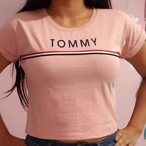 ♡♡NEW♡♡ Tommy Hilfiger Crop